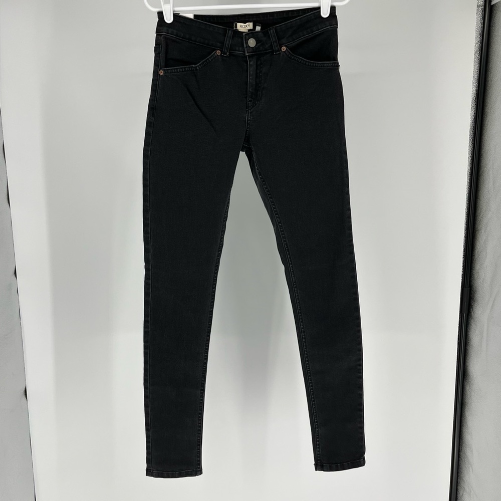 ROXY NWT COOL MEMORY BLACK SKINNY JEANS 26 - Picture 3 of 15